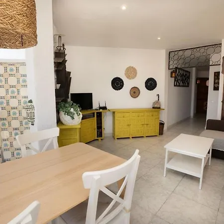 Apartamento Delfin 5-8 Menyber *