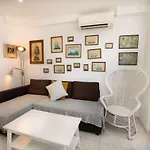 Delfin 5-8 Menyber Apartamento